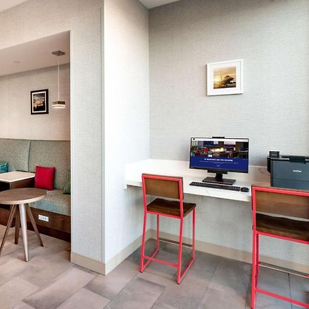 Hampton Inn Riverside March Air Force Base, Ca Ngoại thất bức ảnh
